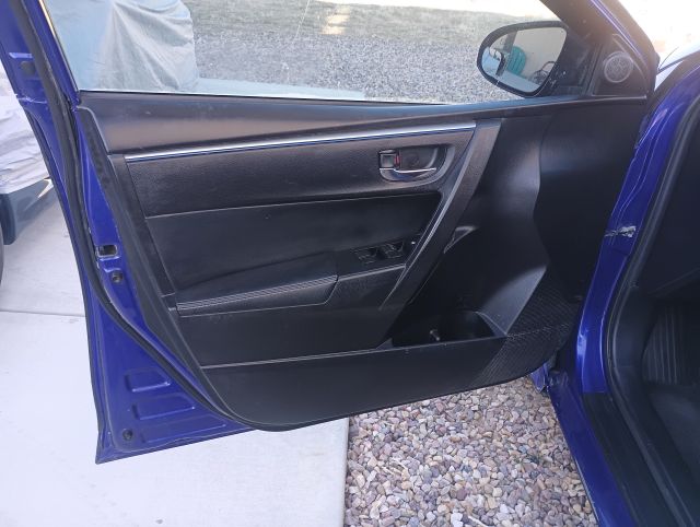 2015 COROLLA S (1).jpg